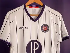 图卢兹将迎战苏莱曼尼亚的足球比赛 